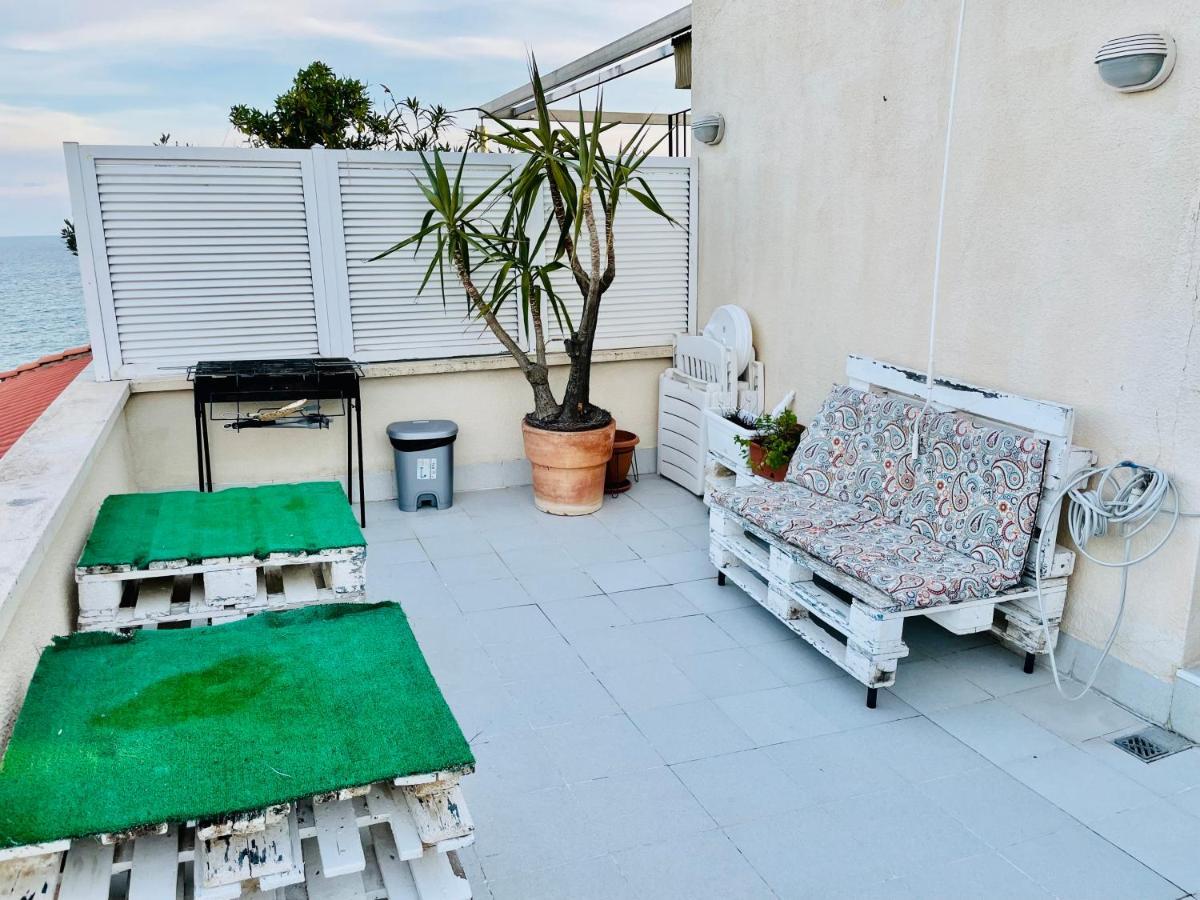 Apartamento La Marina Seaview Penthouse Sitges Exterior foto