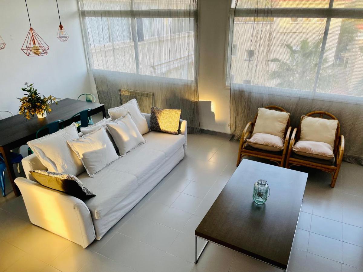 Apartamento La Marina Seaview Penthouse Sitges Exterior foto