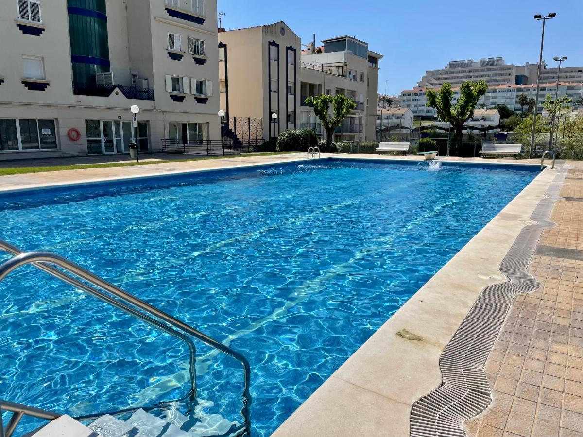 Apartamento La Marina Seaview Penthouse Sitges Exterior foto
